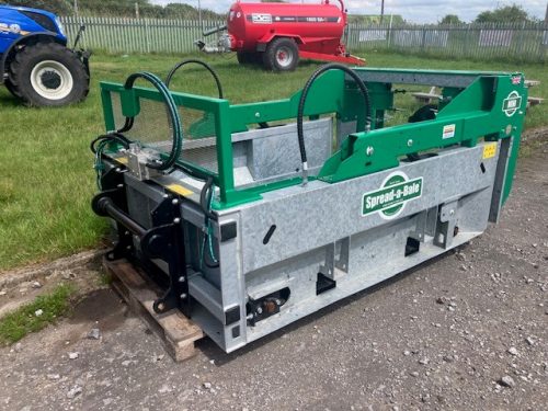 MISCELLANEOUS SPREAD A BALE MINI
