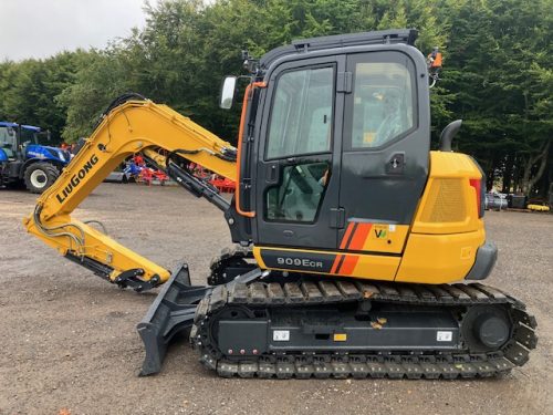 LIUGONG 909ECR-D EXCAVATOR