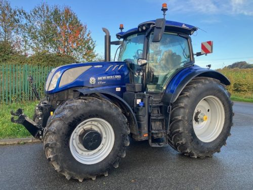 NEW HOLLAND T7.300 PLMI EX DEMO TRACTOR