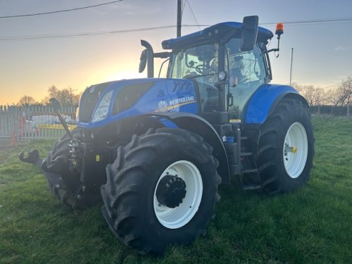 NEW HOLLAND T7.245 PC SW TRACTOR,EX HIRE