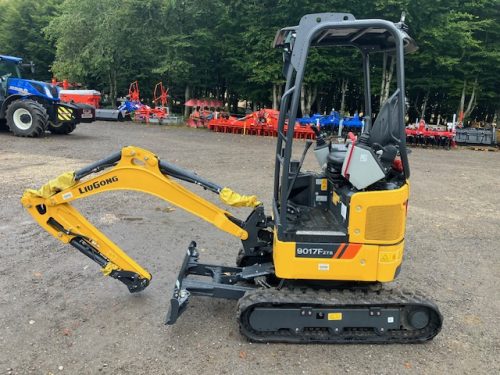 LIUGONG 9017FZTS EXCAVATOR